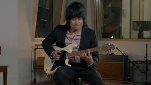 Sterling by Music Man: Cutlass CT50 Demo (ft. Luke Aiono) - CT50HSS