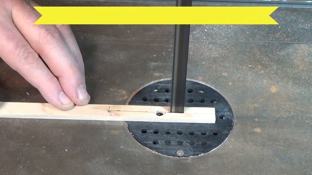 Как сделать простой боковой упор для циркулярной пилы. DIY. смотреть онлайн