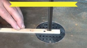 Как сделать простой боковой упор для циркулярной пилы. DIY.