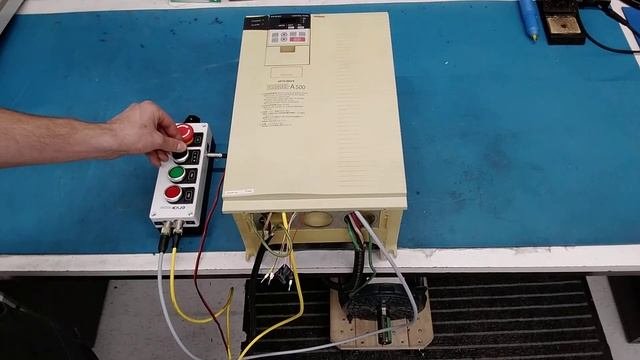 408839 - Mitsubishi Freqrol A500 Inverter Drive - FR-A540-22K - H15B63