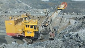 Карьерные монстры)