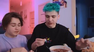 ИСПЫТАНИЕ САМОЙ ОСТРОЙ ЕДОЙ В МИРЕ? *Я ОТКЛЮЧИЛСЯ*