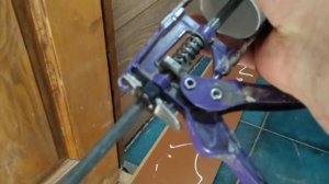 Отделка стен ламинатом. level 5