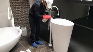 УБОРКА в ванной комнате! Чистка плитки и сантехники