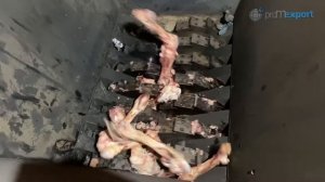 Двухвальный шредер. Дробление костей крупного скота. Shredder. Crushing of the bones of cattle