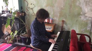 Joyfull sunday pianomood coronaweek 7 Roeland Drost piano solo