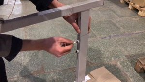 Инструкция по регулировке парты или стула по высоте (по росту ребенка)