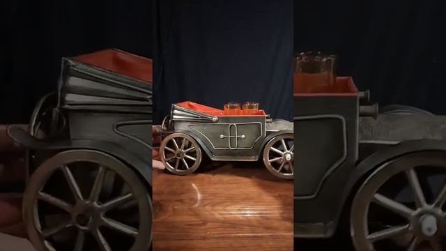 Ретро автомобиль Музыкальная шкатулка Bar смотреть онлайн