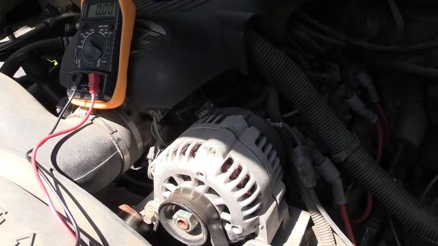 How to Test Vehicle Alternator with Multimeter! смотреть онлайн