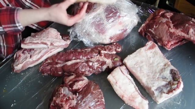 Мясо свиньи породы Венгерская Мангалица \\  Жизнь в деревне