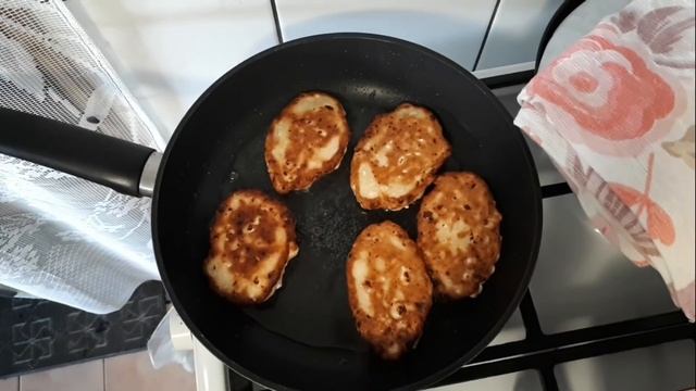 ТВОРОЖНЫЕ ОЛАДЬИ (соленые)