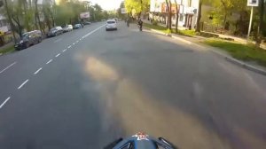 Уход от полиции на скутерах Мотобат