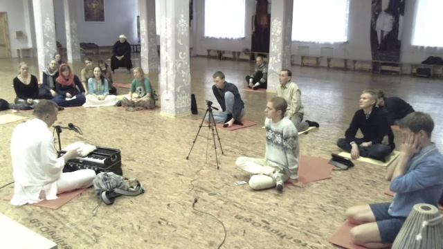 2015.10.26, Пн. - СПб, КЦ Гаура. ШБ 01.13.40. Е.М. Ишвара-Кришна Пр смотреть онлайн