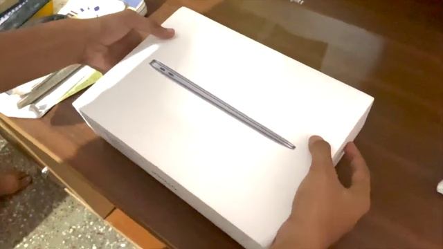 My First Vlog | Buying Macbook Air M1 ? | Watch till End смотреть онлайн