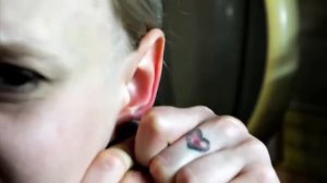 Стерильный одноразовый пистолет для прокола ушей и пирсинга носа
