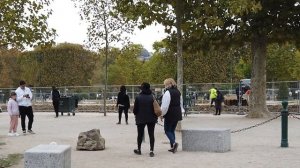 КАК ОДЕВАЮТСЯ ФРАНЦУЖЕНКИ часть 2 | репортаж с улиц Парижа