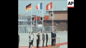 UPITN 6 7 76 FRENCH PRESIDENT D'ESTAING AND WEST GERMAN CHANCELOR SCHMIDT MEET IN HAMBURG