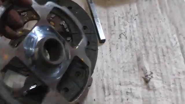 Снова Истана. Конструируем диск сцепления. (часть 2) смотреть онлайн