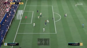 FIFA 22 Dembele marea al defensa