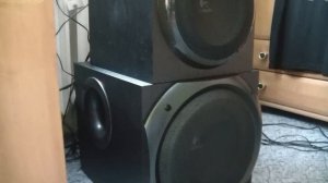 Logitech z906 z-5500 z-2300 2