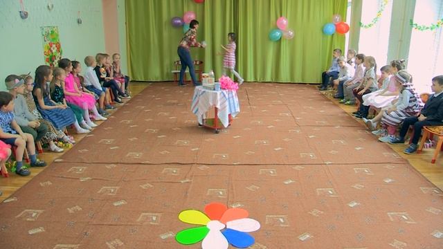 Праздник 8 марта - 3 (03.03.2020) смотреть онлайн