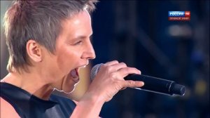 Скляр и Сурганова на Красной площади Перемен требуют наши сердца