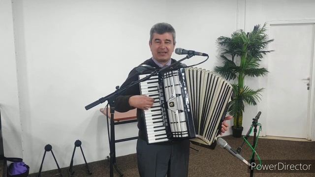 Давайте улыбаться друг другу. смотреть онлайн