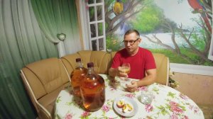 Дегустация бурбона. Бочка доливалась в процессе настаивания.