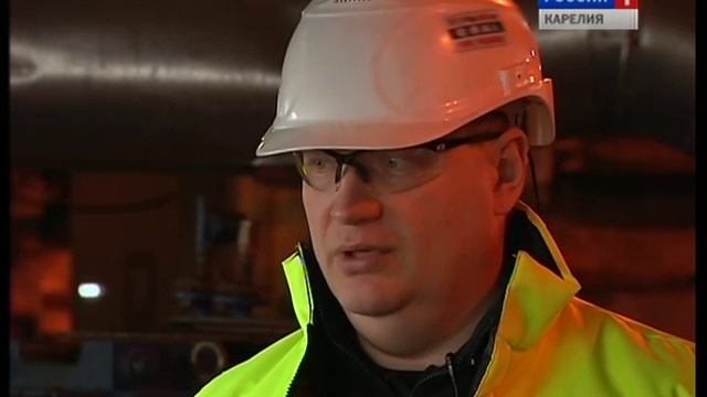 Вода люминесцентно-зелёного цвета в костомукшских домах смотреть онлайн