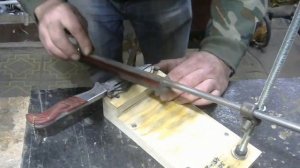 Очень простое приспособление для заточки ножей