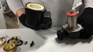 Циркуляционные (и не только) насосы для иммерсионного охлаждения. НАЧАЛО новой рубрики