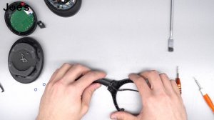 Sony WH-1000XM4 XM4 Headphones Broken Right Swivel Hinge Replacement | Repair Tutorial