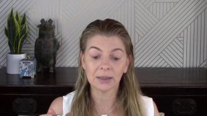 Charlotte Tilbury Airbrush Flawless Foundation Review