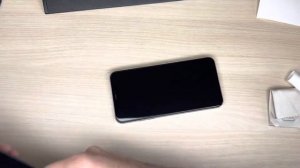 Как наклеить защитное стекло на iPhone? (Для Абобуса😁)