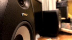 Tannoy Reveal 502 Studio Trung Mẫn