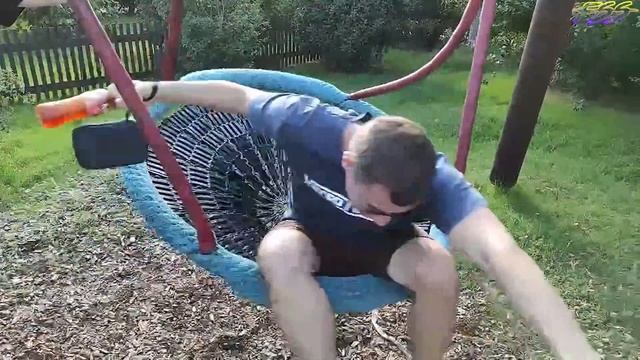 Строго Неудачно Подкатил к Девушке / Ликс Учит Строго Знакомиться с Девушками смотреть онлайн