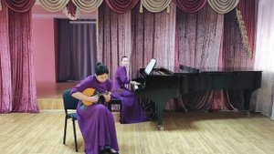 Ю.Давидович "Пьеса на две русские темы",исп. Пузыр София (фортепиано),Пустовит Эвелина (домра).