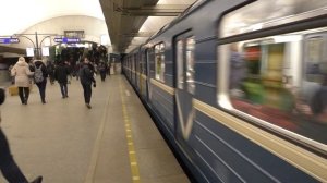 "Отправление Боинга"  Метропоезда 81-540.1/541.1 (№10222 - №10231) М 234 со станции метро Пионерска