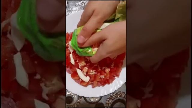 Очень Вкусный и Быстрый Салат на скорую руку за 5 минут!!!