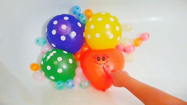 Познавательные видео Развивающие видео Лопать шарики Learn colours Educatuonal video Burst ballons смотреть онлайн
