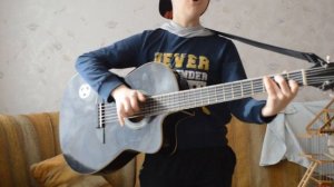 Песня "Батарейка" на гитаре