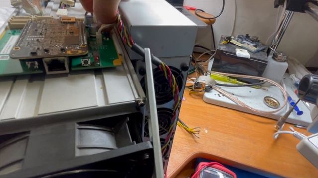 Купил два неисправных S19pro 104TH Ч.1. #ремонтBEAGLEBONE смотреть онлайн