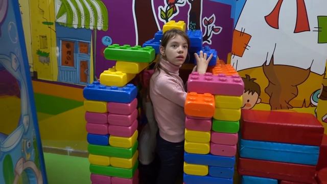 VLOG Настя собирается в Доминикану. Покупаем летнюю одежду смотреть онлайн