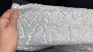 Плед, светящийся в темноте! Находка из Леруа Мерлен к Новому году