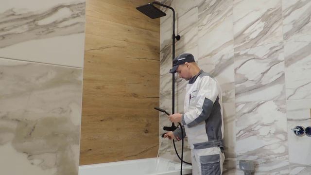 Установка душевой системы Gappo, а также затирка пола в санузле