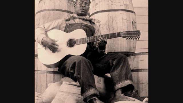 Leadbelly - Cotton fields смотреть онлайн