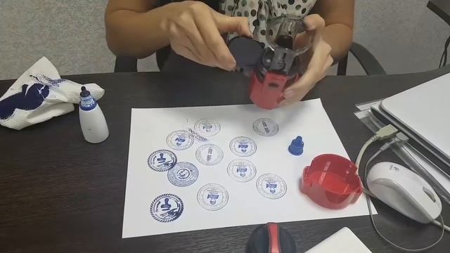 Как заправить печать краской. Проблемы с заправкой. Изготовление печатей и штампов в Ставрополе смотреть онлайн