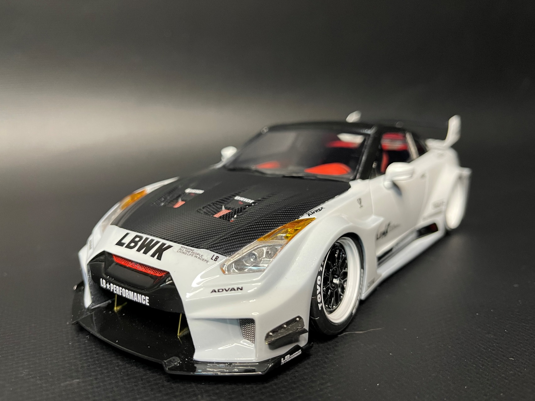 #моделист #сборнаямодель #модельавтомобиля
Nissan 35GT-RR 1/24:Hobby Design