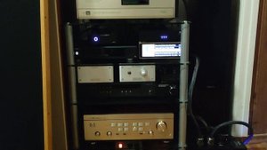 gustard r26 + lhy OCK-1+ singxer su1+ jfmxpro - luxman l 570 + monitor audio rx6