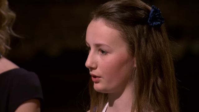 The Future of Britain Is Bright With These Two Sisters | Dragon's Den смотреть онлайн